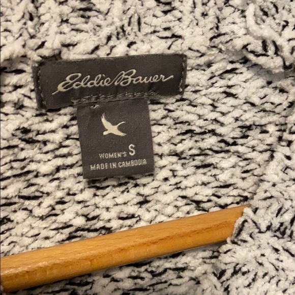 Eddie Bauer Grey Sweater - Picture 5 of 9
